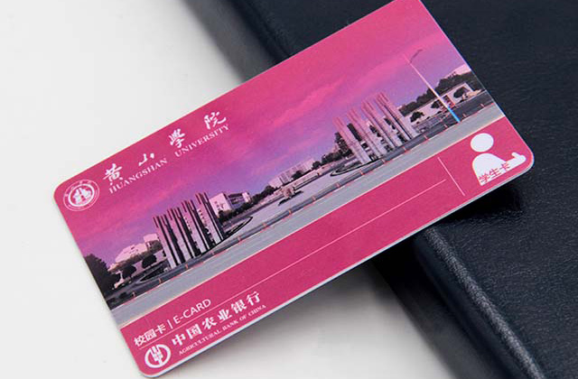 卡立方介紹如何讓小區(qū)門禁系統(tǒng)防復(fù)制門禁卡